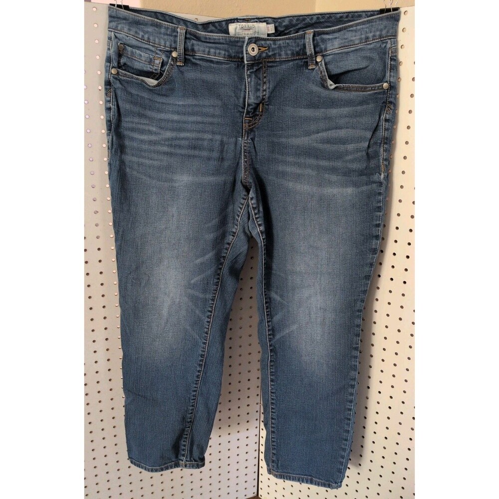 Torrid Women's Jeans 18S Straight Leg Dark Wash